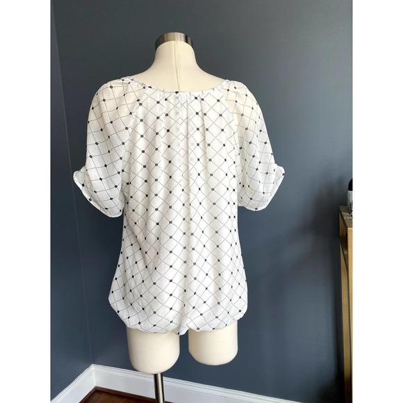 White and black chiffon blouse - Picture 5 of 6